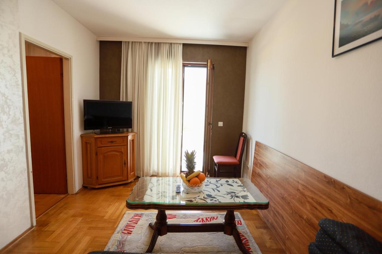 Apartments Cebra Herceg Novi Dış mekan fotoğraf