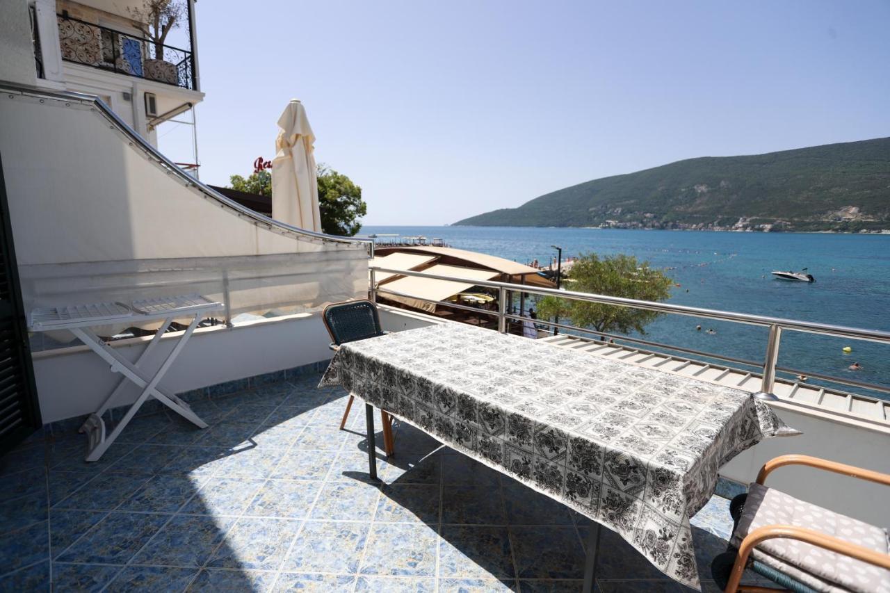 Apartments Cebra Herceg Novi Dış mekan fotoğraf